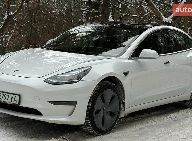 Белый Тесла Модель 3, объемом двигателя 0 л и пробегом 185 тыс. км за 13500 $, фото 19 на Automoto.ua