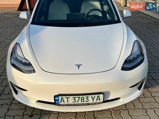 Білий Тесла Модель 3, об'ємом двигуна 0 л та пробігом 78 тис. км за 19500 $, фото 5 на Automoto.ua