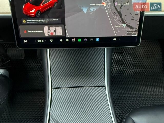 Белый Тесла Модель 3, объемом двигателя 0 л и пробегом 186 тыс. км за 13900 $, фото 28 на Automoto.ua