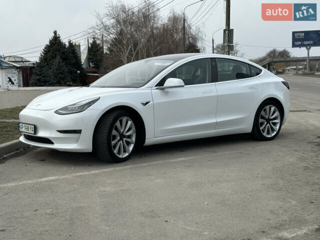 Білий Тесла Модель 3, об'ємом двигуна 0 л та пробігом 129 тис. км за 18000 $, фото 2 на Automoto.ua