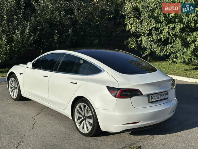 Білий Тесла Модель 3, об'ємом двигуна 0 л та пробігом 94 тис. км за 16800 $, фото 9 на Automoto.ua