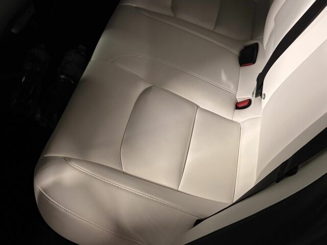 Білий Тесла Модель 3, об'ємом двигуна 0 л та пробігом 73 тис. км за 18000 $, фото 13 на Automoto.ua