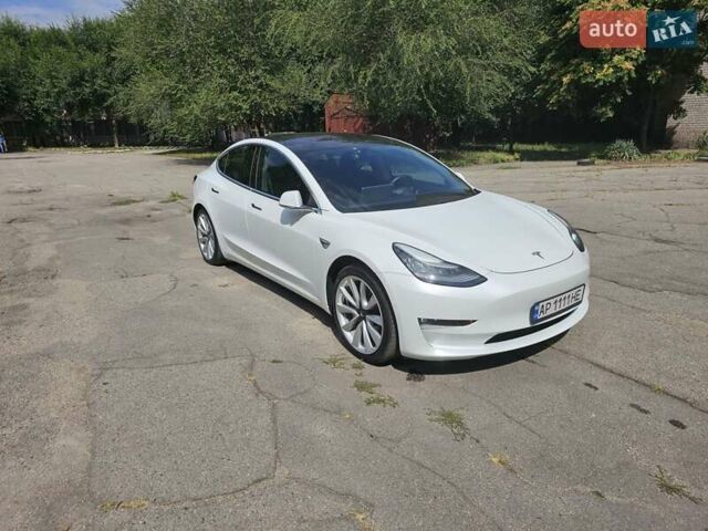 Білий Тесла Модель 3, об'ємом двигуна 0 л та пробігом 69 тис. км за 21000 $, фото 3 на Automoto.ua