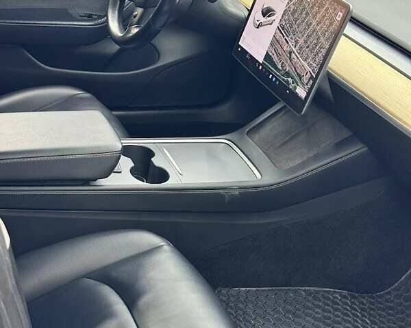 Белый Тесла Модель 3, объемом двигателя 0 л и пробегом 177 тыс. км за 22999 $, фото 17 на Automoto.ua