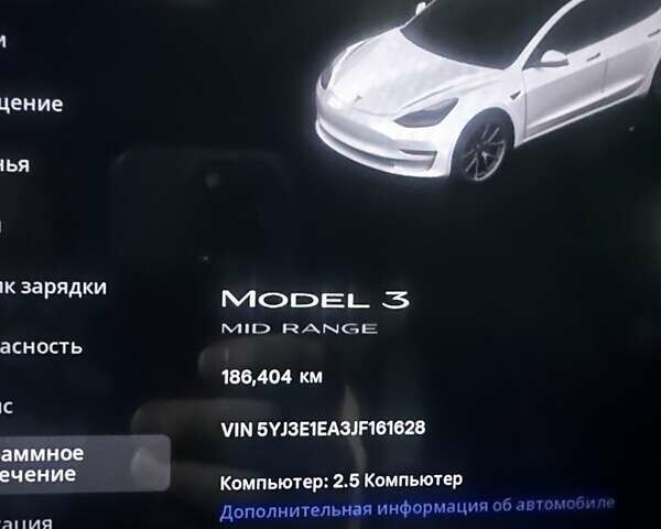 Белый Тесла Модель 3, объемом двигателя 0 л и пробегом 185 тыс. км за 15100 $, фото 8 на Automoto.ua