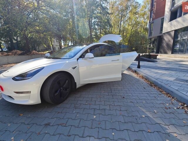 Білий Тесла Модель 3, об'ємом двигуна 0 л та пробігом 233 тис. км за 16800 $, фото 43 на Automoto.ua