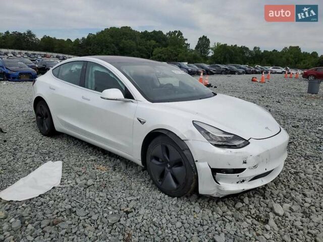 Тесла Модель 3 2018 в Львове на Automoto.ua Белый Тесла Модель 3, объемом двигателя 0 л и пробегом 51 тыс. км за 3000 $, фото 3 на Automoto.ua