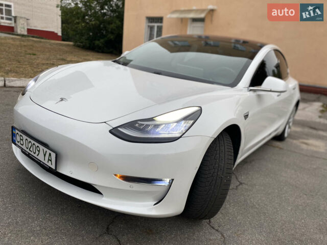 Білий Тесла Модель 3, об'ємом двигуна 0 л та пробігом 60 тис. км за 17100 $, фото 7 на Automoto.ua