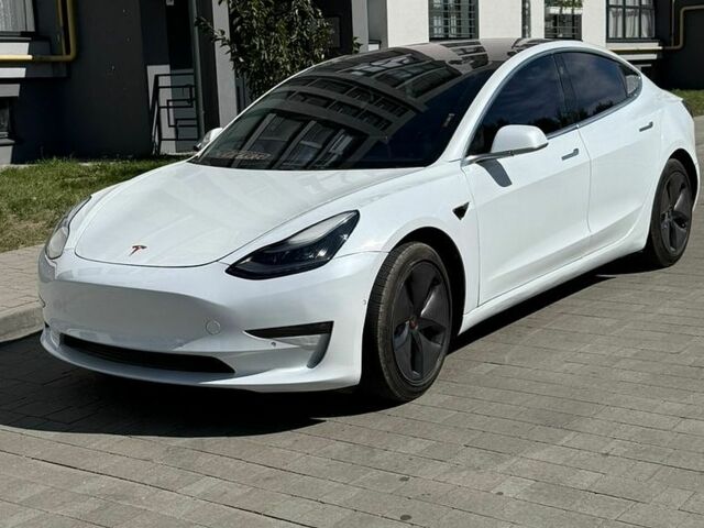 Білий Тесла Модель 3, об'ємом двигуна 0 л та пробігом 226 тис. км за 11999 $, фото 3 на Automoto.ua