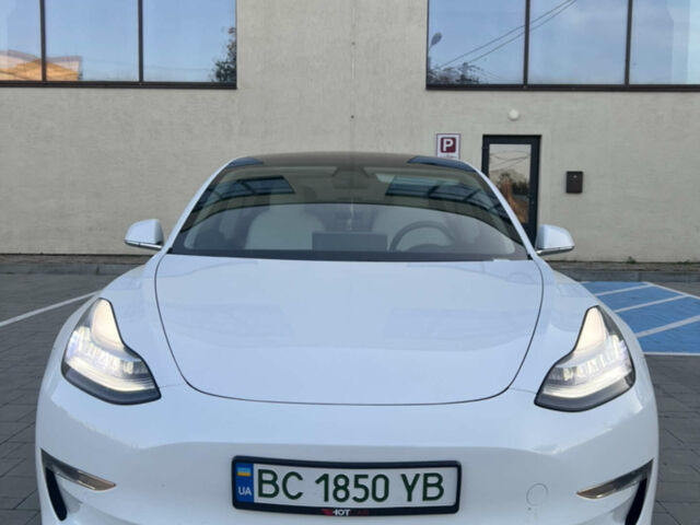 Белый Тесла Модель 3, объемом двигателя 0 л и пробегом 133 тыс. км за 17500 $, фото 18 на Automoto.ua