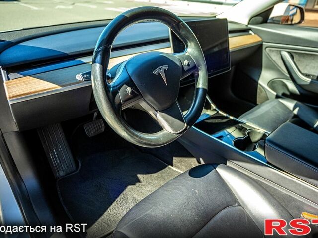 Білий Тесла Модель 3, об'ємом двигуна 0 л та пробігом 186 тис. км за 16000 $, фото 5 на Automoto.ua