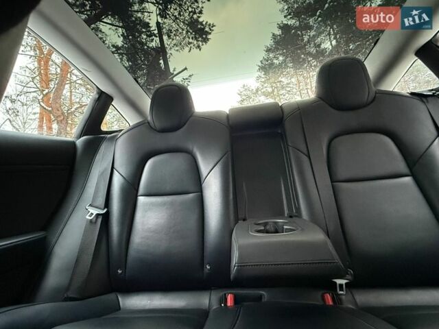 Білий Тесла Модель 3, об'ємом двигуна 0 л та пробігом 185 тис. км за 15000 $, фото 30 на Automoto.ua