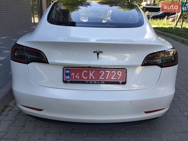 Білий Тесла Модель 3, об'ємом двигуна 0 л та пробігом 140 тис. км за 17000 $, фото 8 на Automoto.ua