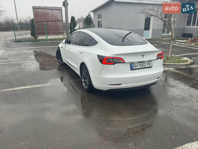Білий Тесла Модель 3, об'ємом двигуна 0 л та пробігом 185 тис. км за 15200 $, фото 3 на Automoto.ua