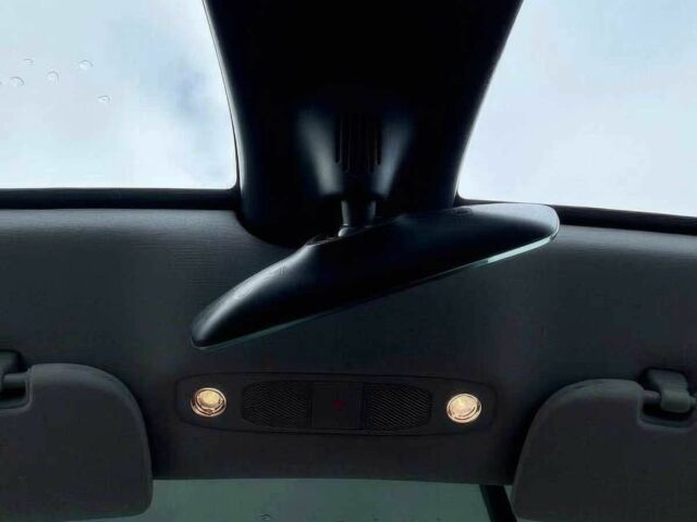 Білий Тесла Модель 3, об'ємом двигуна 0 л та пробігом 43 тис. км за 9000 $, фото 10 на Automoto.ua