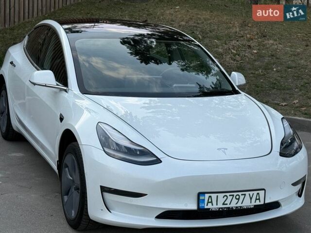 Белый Тесла Модель 3, объемом двигателя 0 л и пробегом 186 тыс. км за 13900 $, фото 6 на Automoto.ua