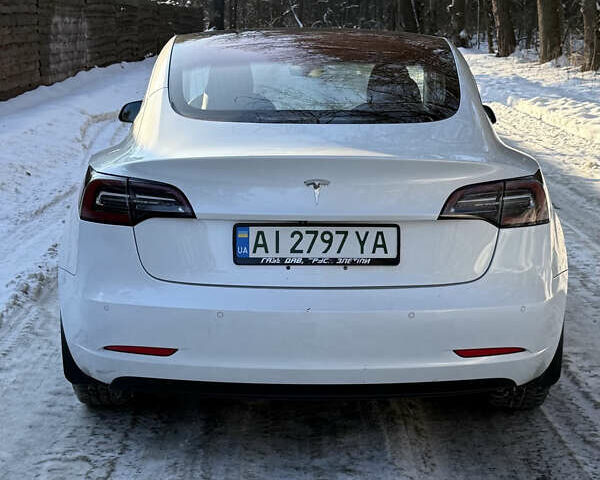 Белый Тесла Модель 3, объемом двигателя 0 л и пробегом 185 тыс. км за 12500 $, фото 6 на Automoto.ua