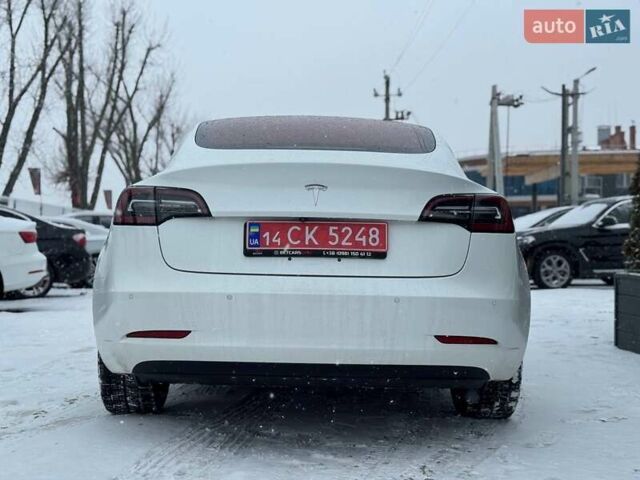 Білий Тесла Модель 3, об'ємом двигуна 0 л та пробігом 140 тис. км за 16000 $, фото 5 на Automoto.ua
