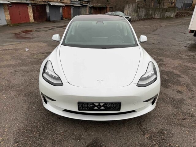 Білий Тесла Модель 3, об'ємом двигуна 0 л та пробігом 93 тис. км за 15800 $, фото 7 на Automoto.ua