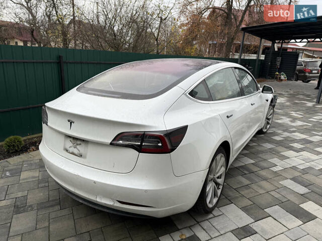 Білий Тесла Модель 3, об'ємом двигуна 0 л та пробігом 245 тис. км за 9999 $, фото 4 на Automoto.ua