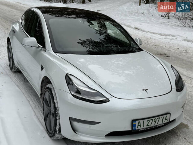 Белый Тесла Модель 3, объемом двигателя 0 л и пробегом 185 тыс. км за 13500 $, фото 4 на Automoto.ua