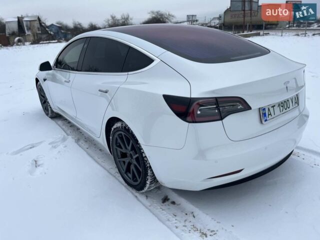 Білий Тесла Модель 3, об'ємом двигуна 0 л та пробігом 108 тис. км за 23000 $, фото 6 на Automoto.ua