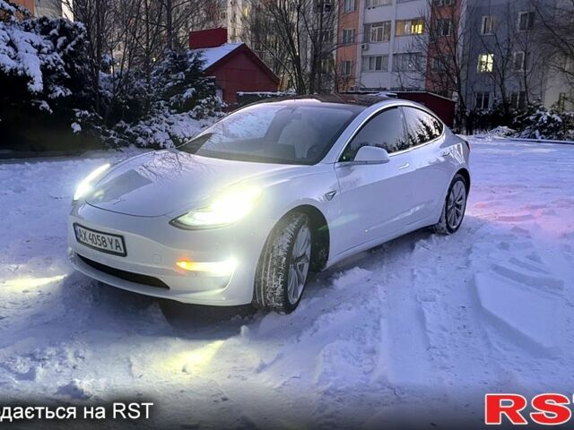 Білий Тесла Модель 3, об'ємом двигуна 0 л та пробігом 11400 тис. км за 19000 $, фото 8 на Automoto.ua