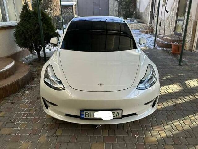 Білий Тесла Модель 3, об'ємом двигуна 0 л та пробігом 94 тис. км за 9200 $, фото 4 на Automoto.ua