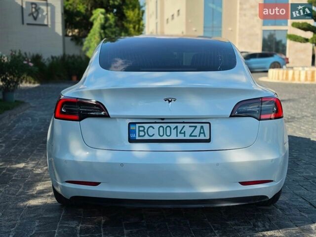 Белый Тесла Модель 3, объемом двигателя 0 л и пробегом 145 тыс. км за 16600 $, фото 25 на Automoto.ua
