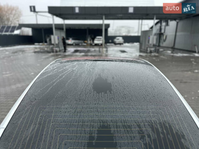 Білий Тесла Модель 3, об'ємом двигуна 0 л та пробігом 118 тис. км за 14999 $, фото 20 на Automoto.ua