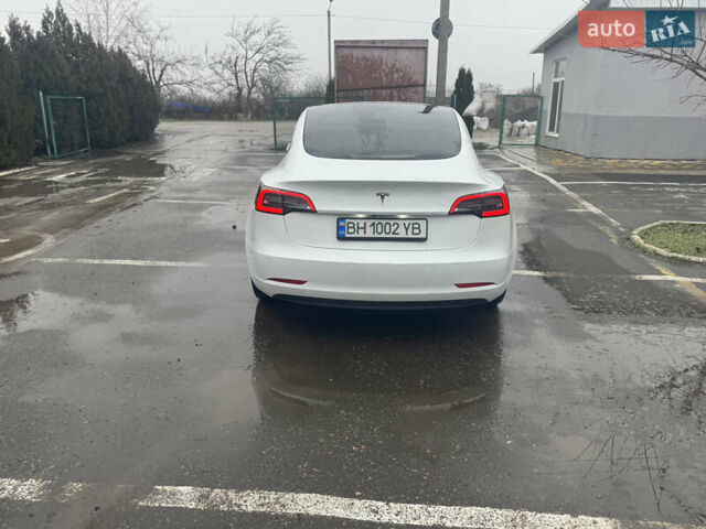 Білий Тесла Модель 3, об'ємом двигуна 0 л та пробігом 185 тис. км за 15200 $, фото 4 на Automoto.ua