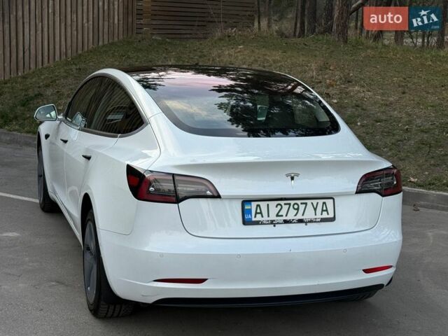 Белый Тесла Модель 3, объемом двигателя 0 л и пробегом 186 тыс. км за 13900 $, фото 13 на Automoto.ua