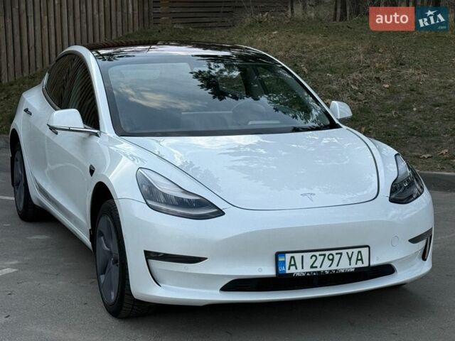 Белый Тесла Модель 3, объемом двигателя 0 л и пробегом 186 тыс. км за 13900 $, фото 8 на Automoto.ua