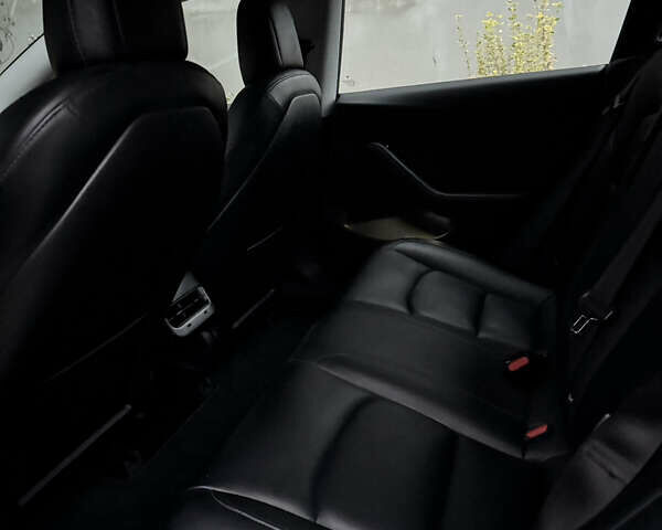 Белый Тесла Модель 3, объемом двигателя 0 л и пробегом 123 тыс. км за 16900 $, фото 28 на Automoto.ua