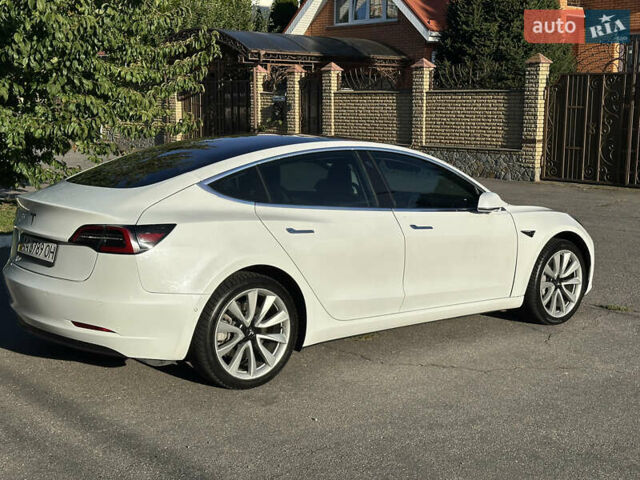 Білий Тесла Модель 3, об'ємом двигуна 0 л та пробігом 94 тис. км за 16800 $, фото 12 на Automoto.ua