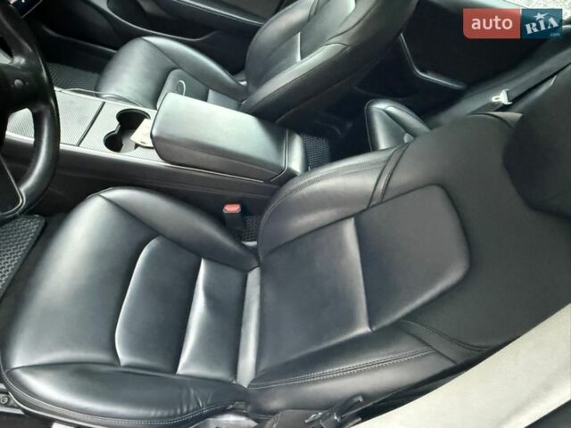 Білий Тесла Модель 3, об'ємом двигуна 0 л та пробігом 185 тис. км за 15000 $, фото 23 на Automoto.ua