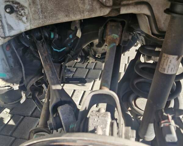 Белый Тесла Модель 3, объемом двигателя 0 л и пробегом 74 тыс. км за 15600 $, фото 14 на Automoto.ua