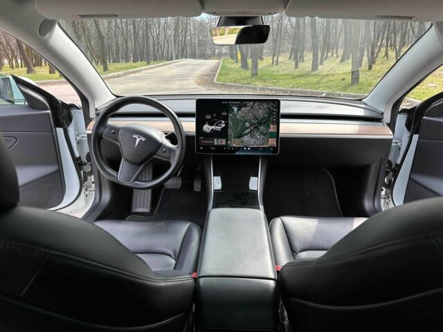 Белый Тесла Модель 3, объемом двигателя 0 л и пробегом 1 тыс. км за 18500 $, фото 13 на Automoto.ua