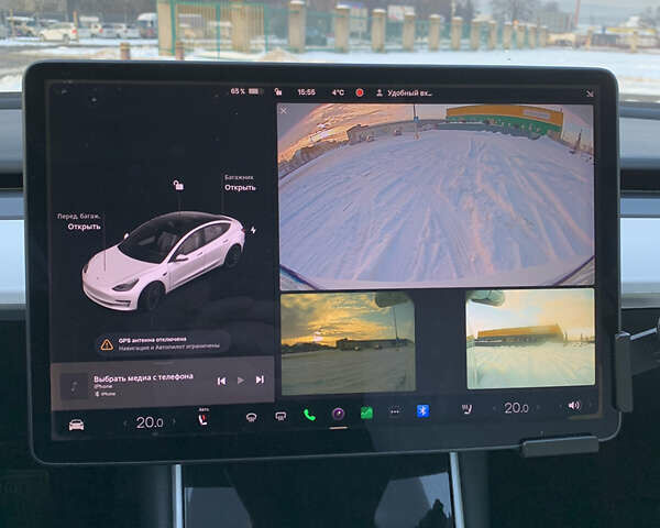 Білий Тесла Модель 3, об'ємом двигуна 0 л та пробігом 143 тис. км за 16999 $, фото 7 на Automoto.ua