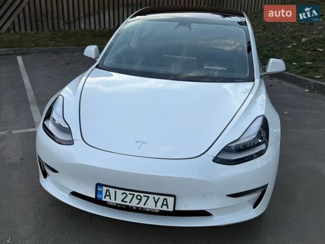 Белый Тесла Модель 3, объемом двигателя 0 л и пробегом 186 тыс. км за 13900 $, фото 18 на Automoto.ua