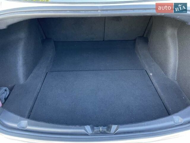 Белый Тесла Модель 3, объемом двигателя 0 л и пробегом 92 тыс. км за 19000 $, фото 8 на Automoto.ua