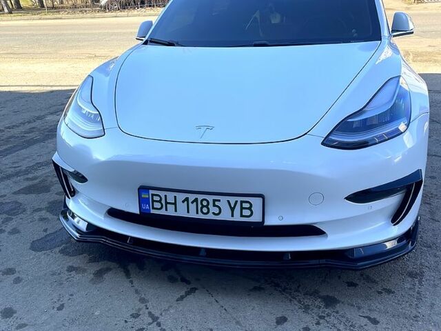 Білий Тесла Модель 3, об'ємом двигуна 0 л та пробігом 165 тис. км за 17000 $, фото 7 на Automoto.ua