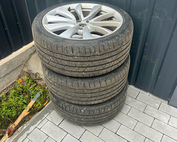 Білий Тесла Модель 3, об'ємом двигуна 0 л та пробігом 144 тис. км за 15500 $, фото 21 на Automoto.ua