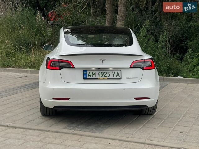 Білий Тесла Модель 3, об'ємом двигуна 0 л та пробігом 115 тис. км за 17450 $, фото 15 на Automoto.ua