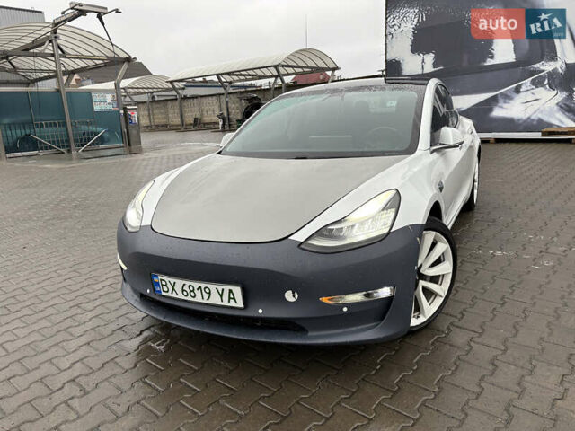 Білий Тесла Модель 3, об'ємом двигуна 0 л та пробігом 94 тис. км за 16300 $, фото 8 на Automoto.ua