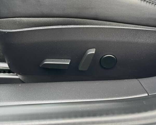 Белый Тесла Модель 3, объемом двигателя 0 л и пробегом 151 тыс. км за 17300 $, фото 9 на Automoto.ua