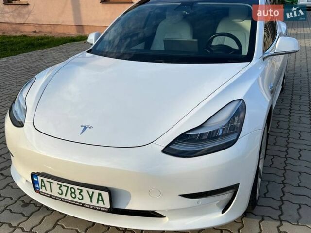 Білий Тесла Модель 3, об'ємом двигуна 0 л та пробігом 78 тис. км за 19500 $, фото 7 на Automoto.ua