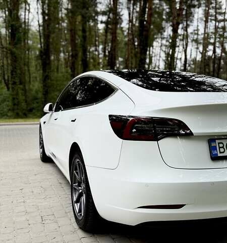 Тесла Модель 3 2018 у Львові на Automoto.ua Білий Тесла Модель 3, об'ємом двигуна 0 л та пробігом 60 тис. км за 17700 $, фото 8 на Automoto.ua