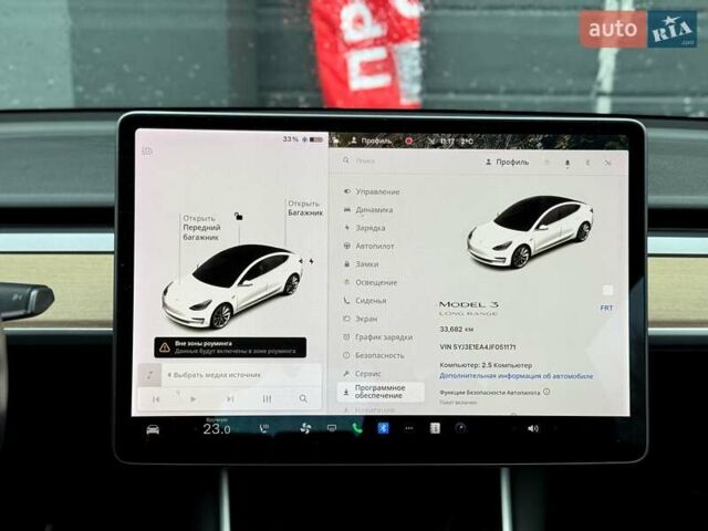 Білий Тесла Модель 3, об'ємом двигуна 0 л та пробігом 35 тис. км за 19500 $, фото 19 на Automoto.ua