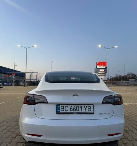 Білий Тесла Модель 3, об'ємом двигуна 0 л та пробігом 89 тис. км за 19500 $, фото 6 на Automoto.ua